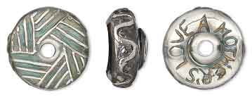 Components with patina